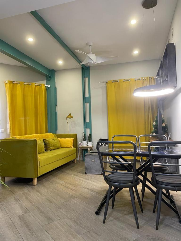 Apartament Apartamento Deluxe El Avion Alcalá de Henares Zewnętrze zdjęcie